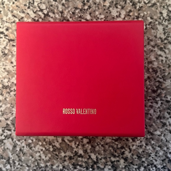 Rosso Valentino Couture Lipstick Set with Reusable Case, New - Picture 5 of 6